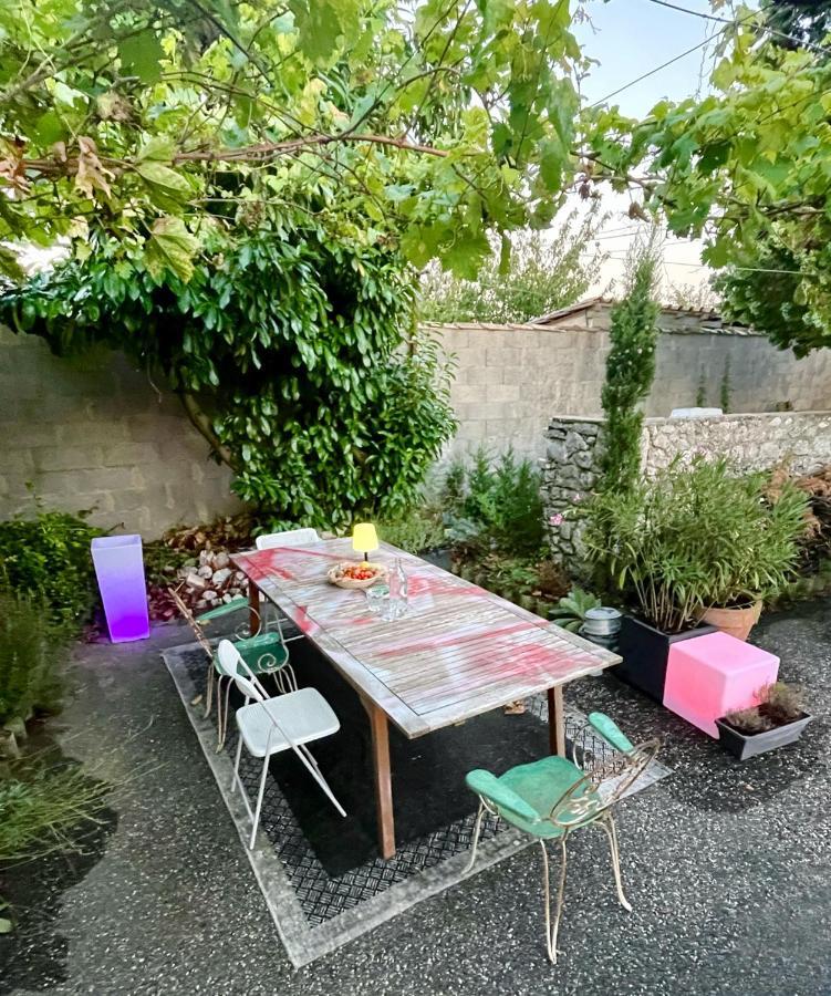 Studio Loubes Bernac Extérieur photo